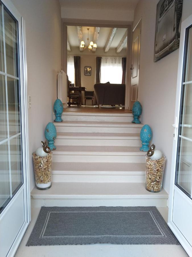 Les Bessonnes Bed & Breakfast Saint-Georges-Haute-Ville Exterior photo
